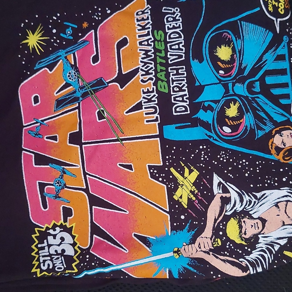 Star Wars Comic Size 2XL Tee T-Shirt | Luke Skywalker Battles Darth Vader!